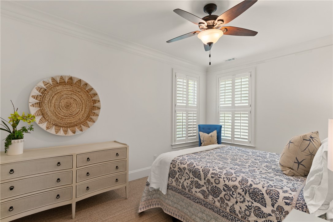 St Simons Island, Georgia 31522, United States, 4 Bedrooms Bedrooms, ,3 BathroomsBathrooms,Residential,Active,140851