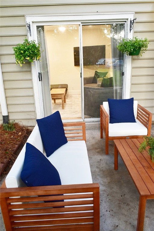 St Simons Island, Georgia 31522, United States, 3 Bedrooms Bedrooms, ,3 BathroomsBathrooms,Residential,Active,79953