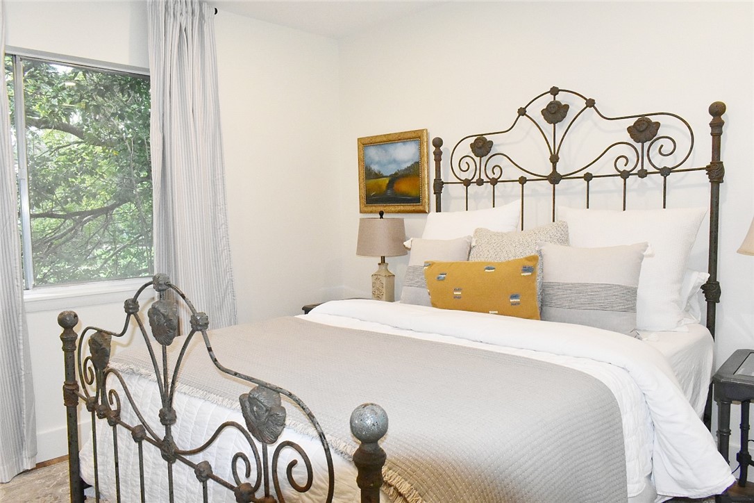 St Simons Island, Georgia 31522, United States, 3 Bedrooms Bedrooms, ,3 BathroomsBathrooms,Residential,Active,79953