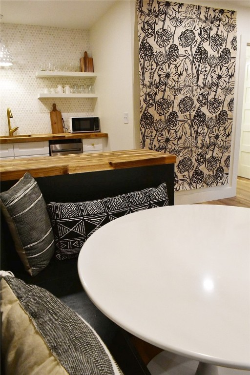 St Simons Island, Georgia 31522, United States, 3 Bedrooms Bedrooms, ,3 BathroomsBathrooms,Residential,Active,79953