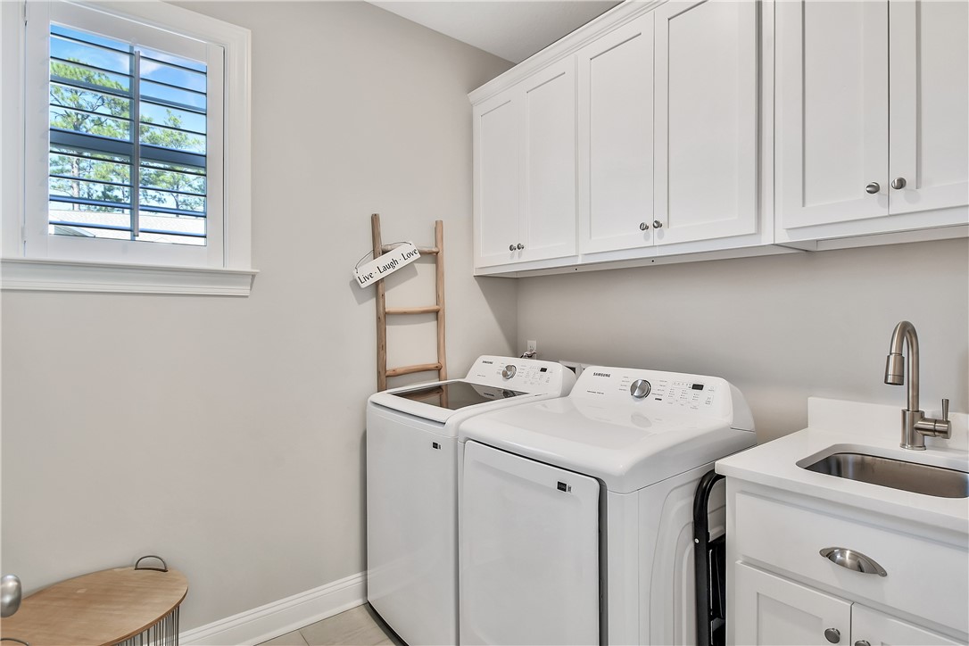 Brunswick, Georgia 31525, United States, 3 Bedrooms Bedrooms, ,2 BathroomsBathrooms,Residential,Active,244751