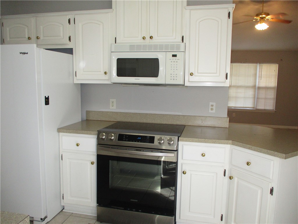 Brunswick, Georgia 31520, United States, 2 Bedrooms Bedrooms, ,2 BathroomsBathrooms,Residential,Active,203068