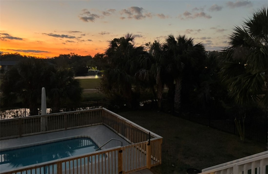 St Simons Island, Georgia 31522, United States, 5 Bedrooms Bedrooms, ,3 BathroomsBathrooms,Residential,Active,84267
