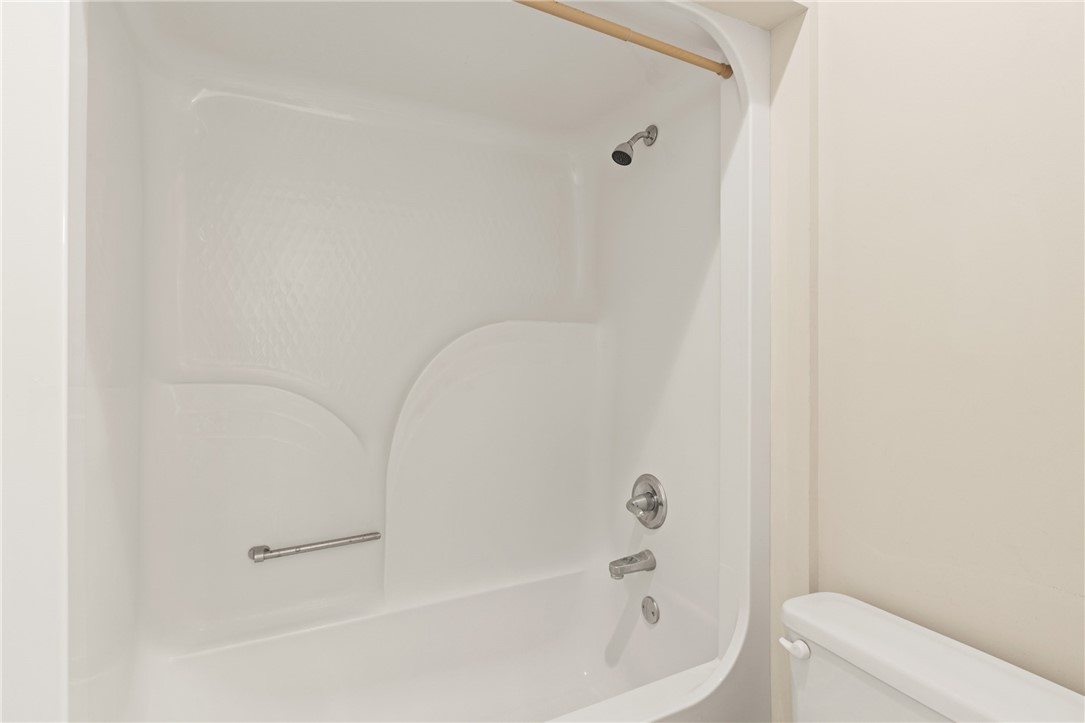 Brunswick, Georgia 31523, United States, 5 Bedrooms Bedrooms, ,4 BathroomsBathrooms,Residential,Active,146570