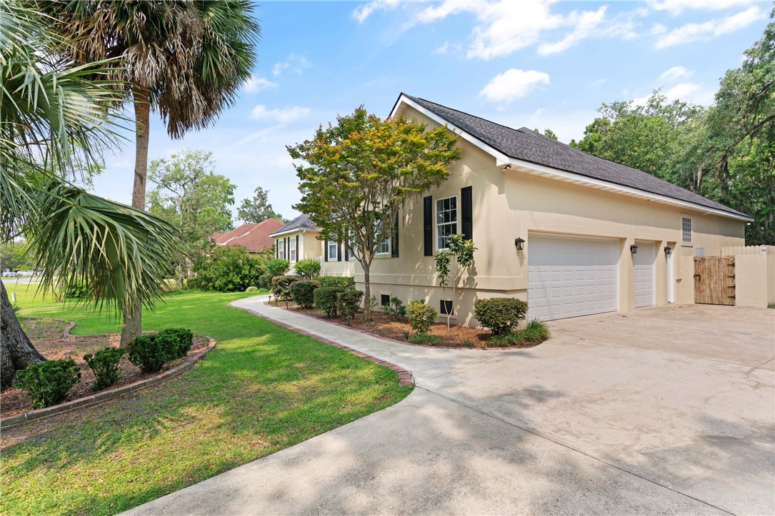 Brunswick, Georgia 31523, United States, 5 Bedrooms Bedrooms, ,4 BathroomsBathrooms,Residential,Active,146570