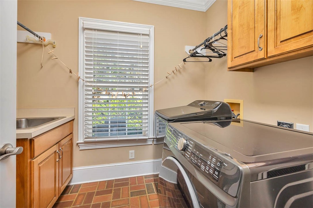 Brunswick, Georgia 31523, United States, 4 Bedrooms Bedrooms, ,4 BathroomsBathrooms,Residential,Active,134724