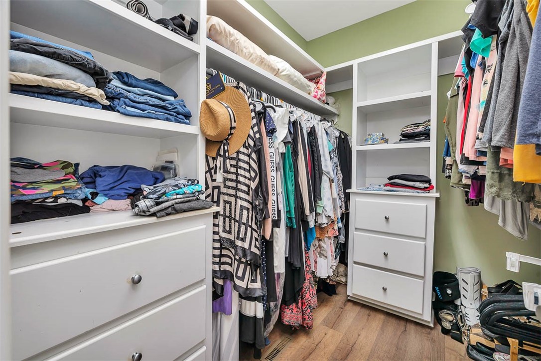 Brunswick, Georgia 31523, United States, 4 Bedrooms Bedrooms, ,4 BathroomsBathrooms,Residential,Active,134724