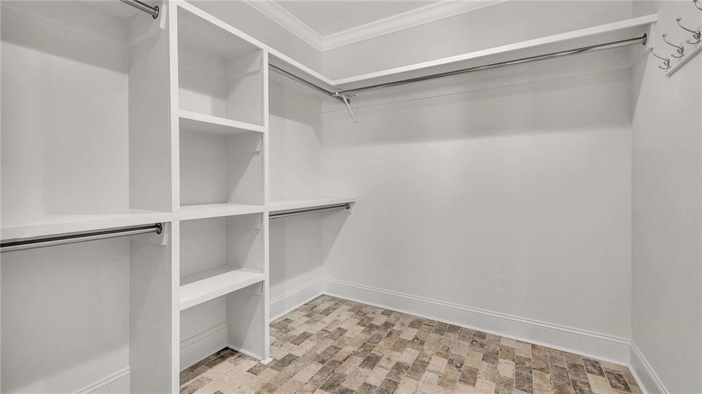 St Simons Island, Georgia 31522, United States, 4 Bedrooms Bedrooms, ,5 BathroomsBathrooms,Residential,Active,85022