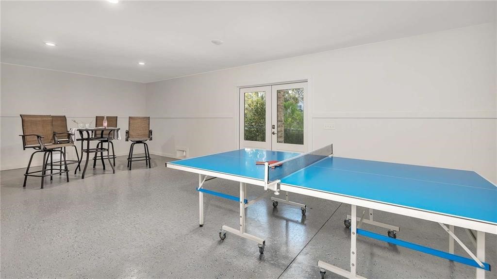 St Simons Island, Georgia 31522, United States, 4 Bedrooms Bedrooms, ,5 BathroomsBathrooms,Residential,Active,85022