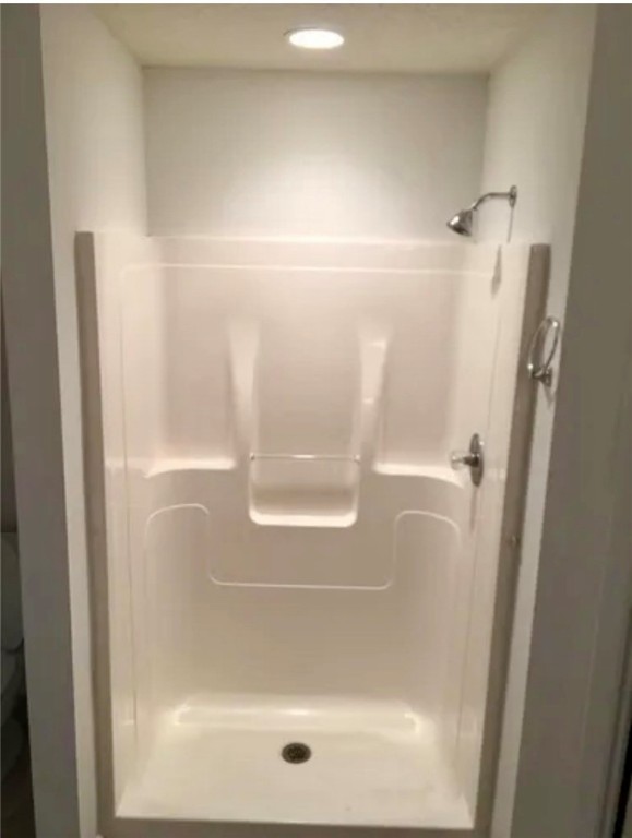 Brunswick, Georgia 31520, United States, 6 Bedrooms Bedrooms, ,4 BathroomsBathrooms,Residential,Pending,26697