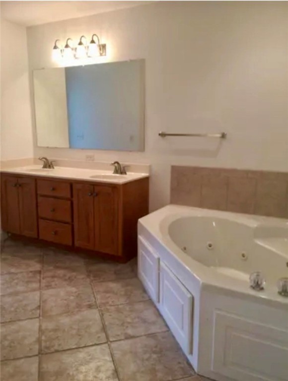 Brunswick, Georgia 31520, United States, 6 Bedrooms Bedrooms, ,4 BathroomsBathrooms,Residential,Pending,26697