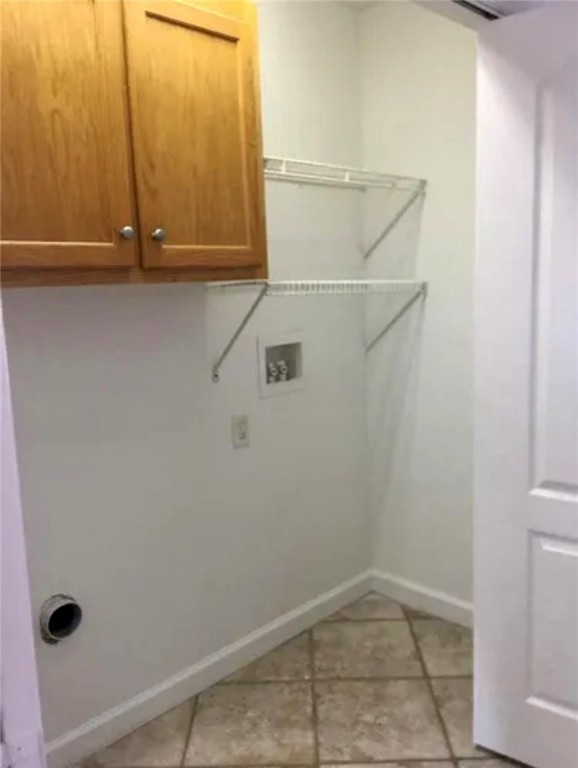 Brunswick, Georgia 31520, United States, 6 Bedrooms Bedrooms, ,4 BathroomsBathrooms,Residential,Pending,26697