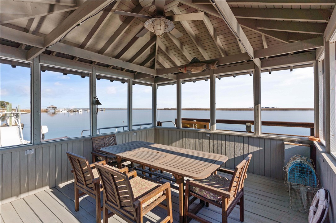 St Simons Island, Georgia 31522, United States, 4 Bedrooms Bedrooms, ,5 BathroomsBathrooms,Residential,Active,108274