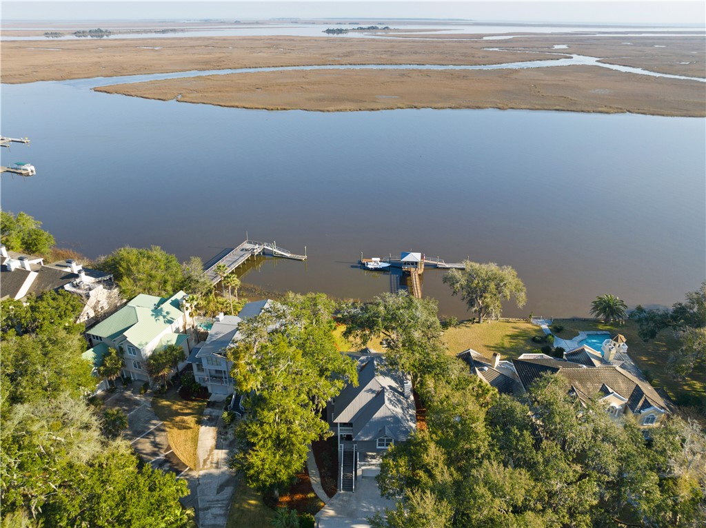 St Simons Island, Georgia 31522, United States, 4 Bedrooms Bedrooms, ,5 BathroomsBathrooms,Residential,Active,108274