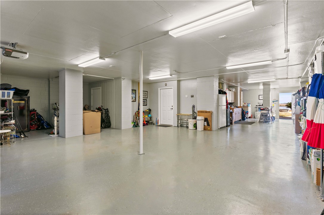 St Simons Island, Georgia 31522, United States, 4 Bedrooms Bedrooms, ,5 BathroomsBathrooms,Residential,Active,108274