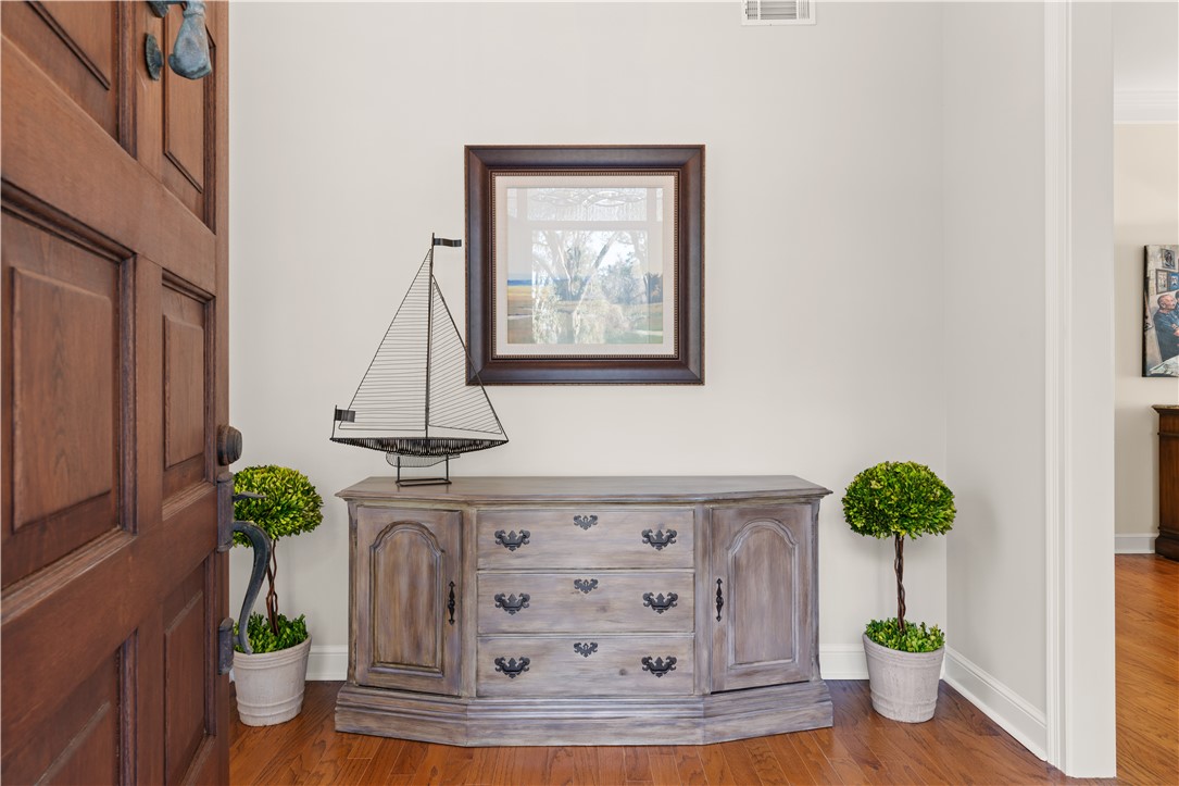 St Simons Island, Georgia 31522, United States, 4 Bedrooms Bedrooms, ,5 BathroomsBathrooms,Residential,Active,108274