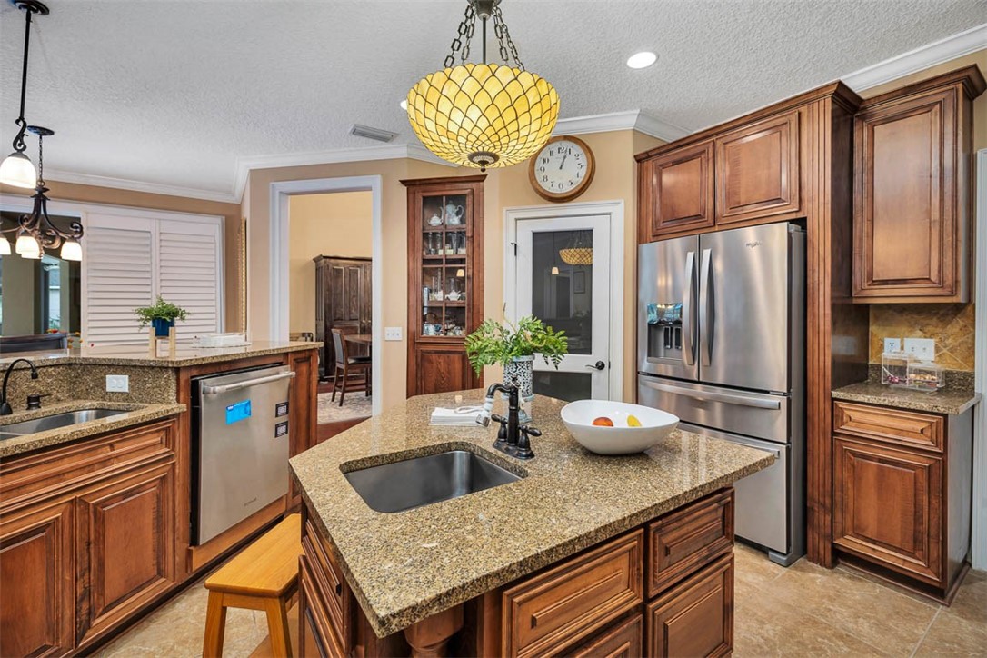 St Simons Island, Georgia 31522, United States, 4 Bedrooms Bedrooms, ,4 BathroomsBathrooms,Residential,Active,198105