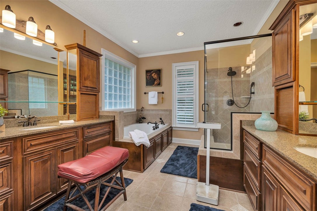 St Simons Island, Georgia 31522, United States, 4 Bedrooms Bedrooms, ,4 BathroomsBathrooms,Residential,Active,198105