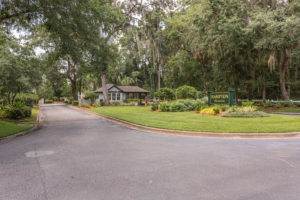 St Simons Island, Georgia 31522, United States, 4 Bedrooms Bedrooms, ,4 BathroomsBathrooms,Residential,Active,198105
