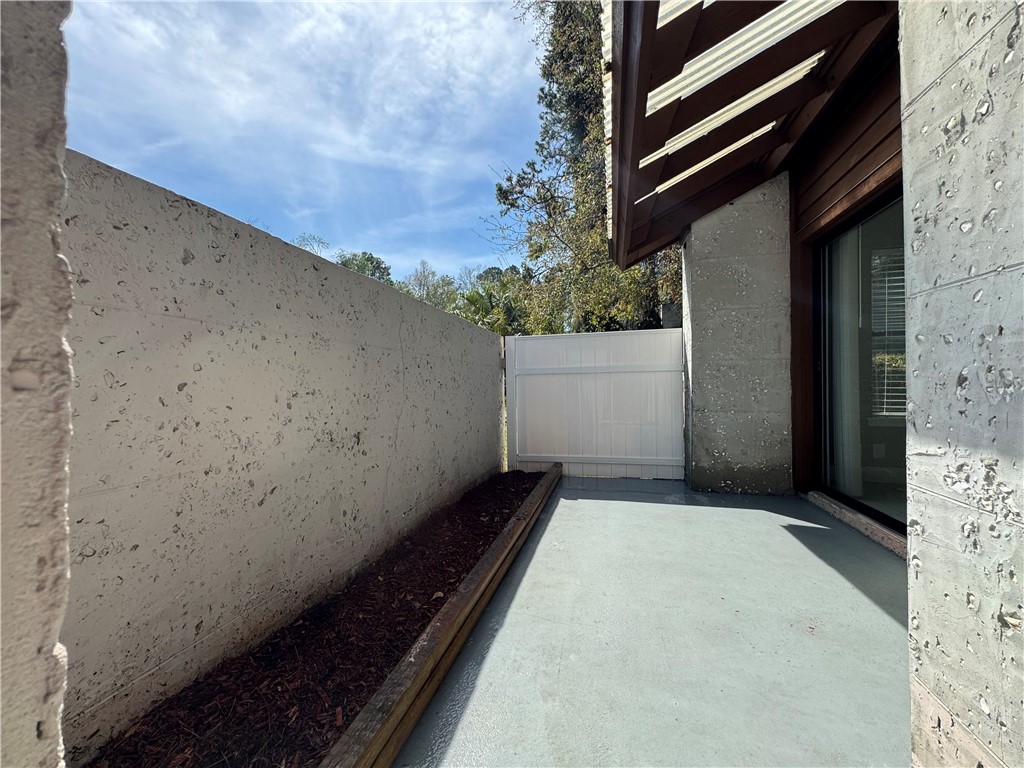 Brunswick, Georgia 31520, United States, 2 Bedrooms Bedrooms, ,2 BathroomsBathrooms,Residential,Active,91729