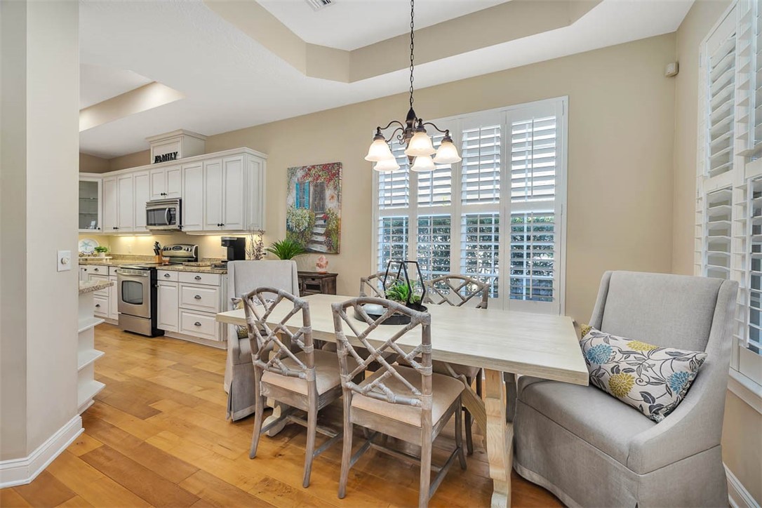 Brunswick, Georgia 31525, United States, 4 Bedrooms Bedrooms, ,4 BathroomsBathrooms,Residential,Pending,7648