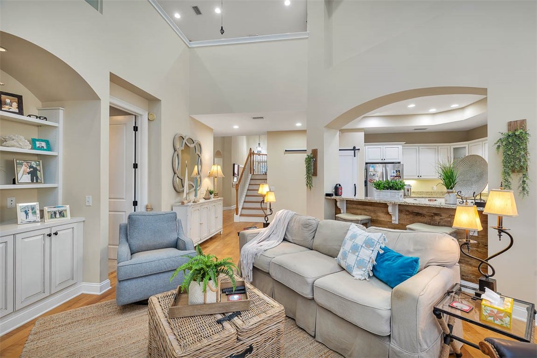 Brunswick, Georgia 31525, United States, 4 Bedrooms Bedrooms, ,4 BathroomsBathrooms,Residential,Pending,7648