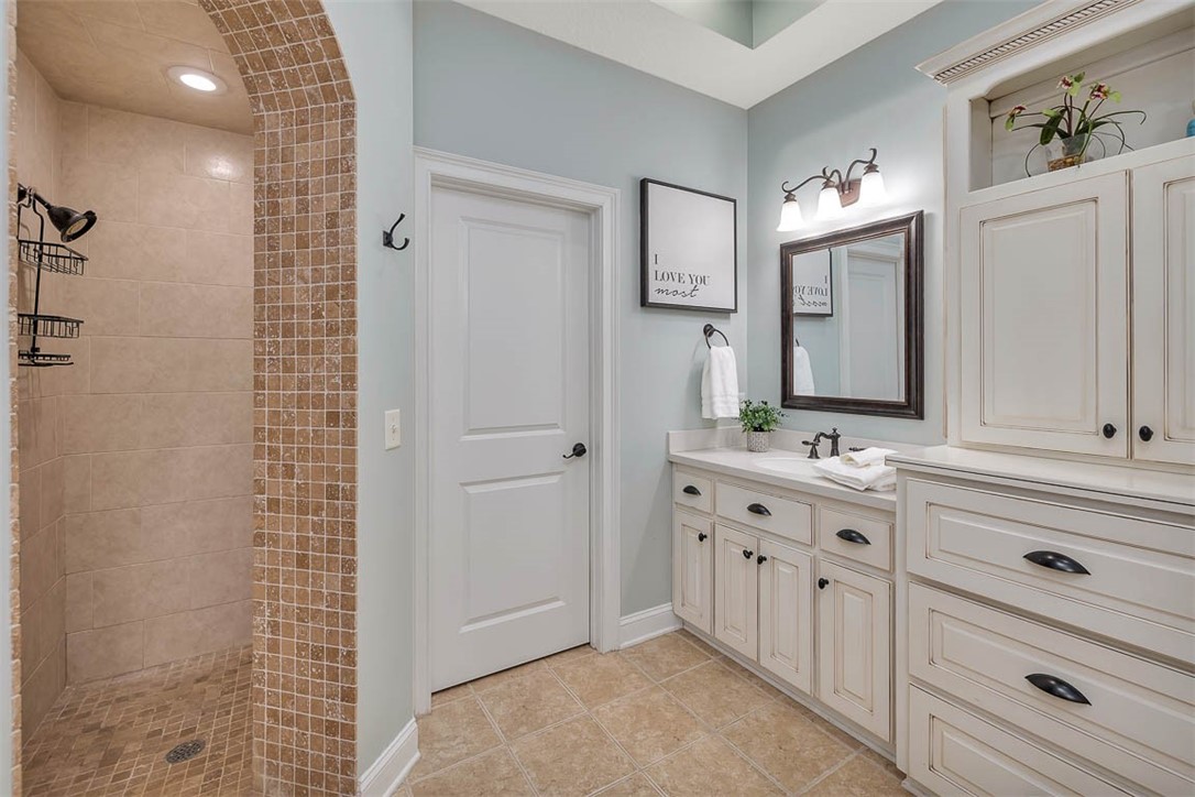 Brunswick, Georgia 31525, United States, 4 Bedrooms Bedrooms, ,4 BathroomsBathrooms,Residential,Pending,7648