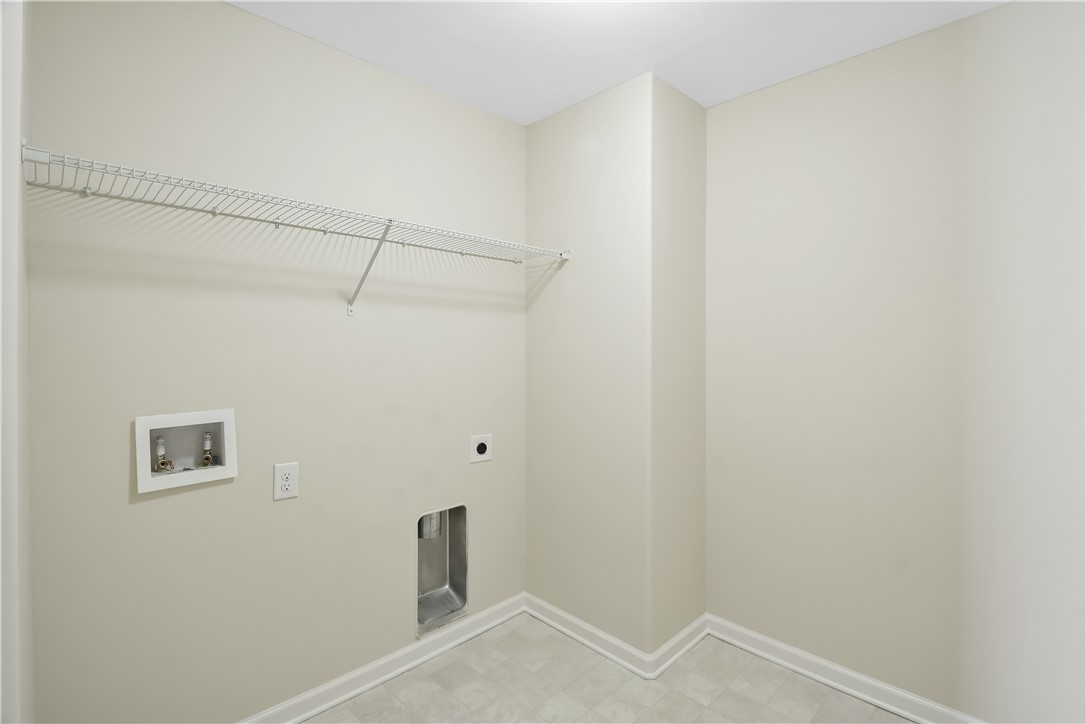 Brunswick, Georgia 31523, United States, 4 Bedrooms Bedrooms, ,3 BathroomsBathrooms,Residential,Active,247323