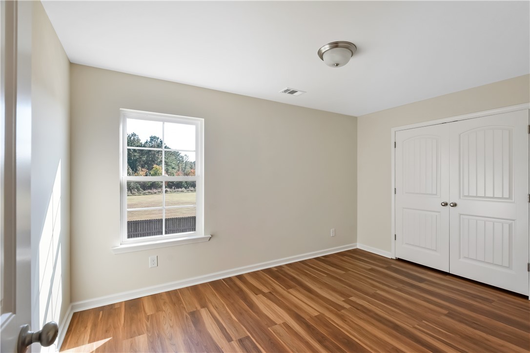 Brunswick, Georgia 31523, United States, 4 Bedrooms Bedrooms, ,3 BathroomsBathrooms,Residential,Active,247323