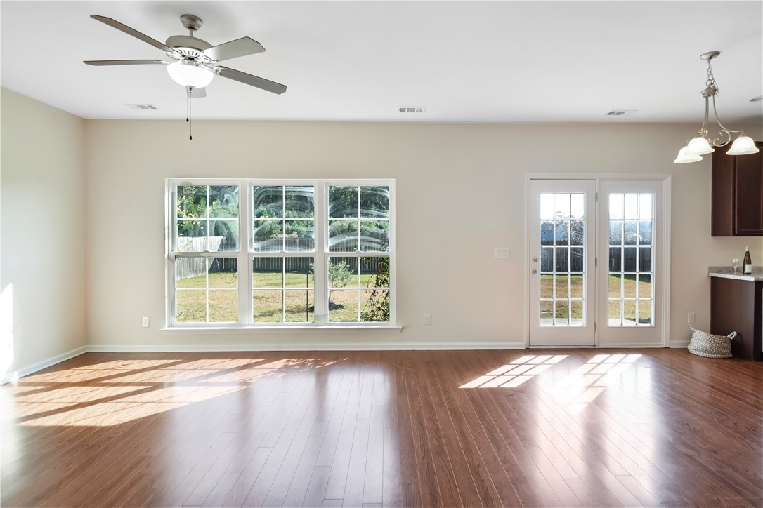 Brunswick, Georgia 31523, United States, 4 Bedrooms Bedrooms, ,3 BathroomsBathrooms,Residential,Active,247323