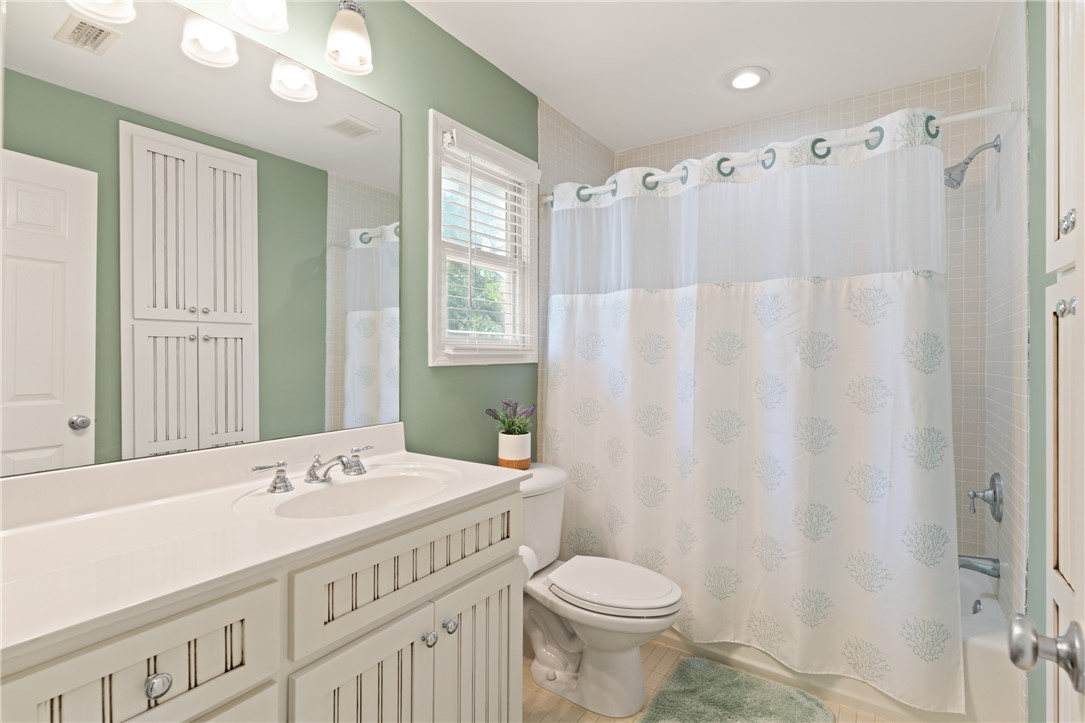 St Simons Island, Georgia 31522, United States, 4 Bedrooms Bedrooms, ,4 BathroomsBathrooms,Residential,Active,150626