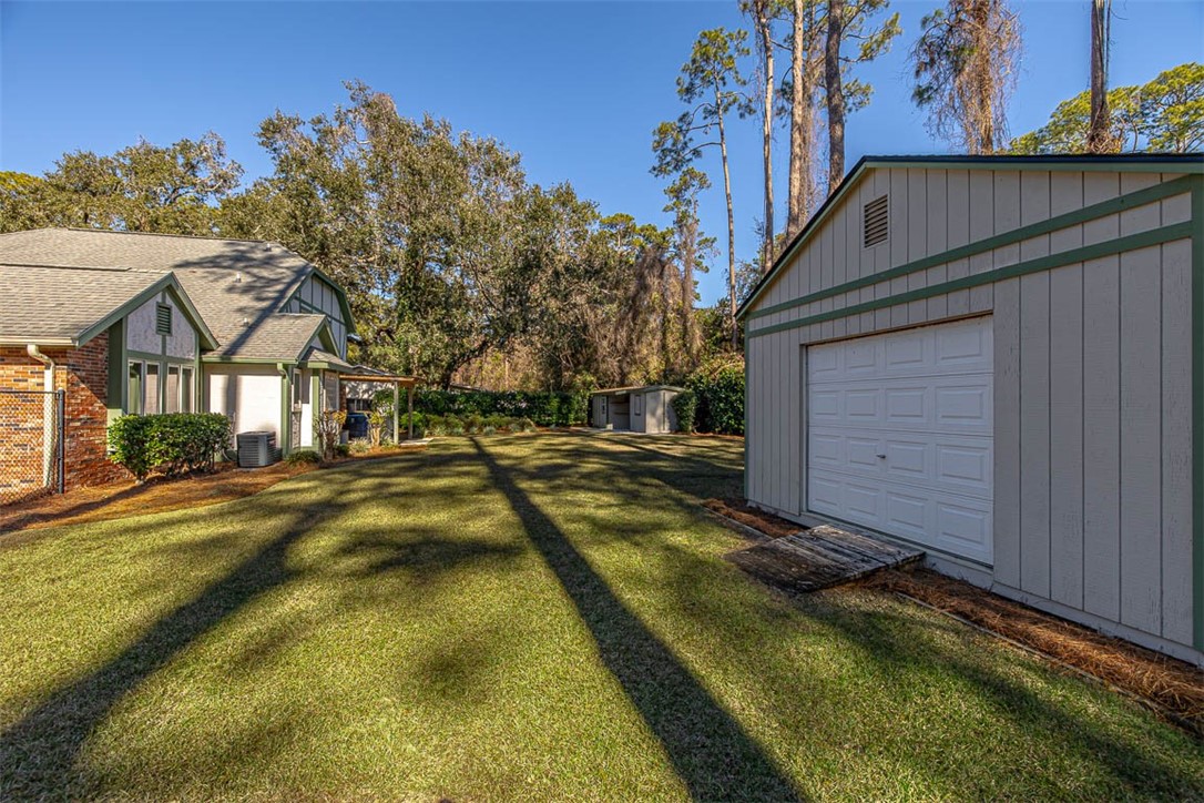 St Simons Island, Georgia 31522, United States, 4 Bedrooms Bedrooms, ,4 BathroomsBathrooms,Residential,Pending,17274