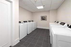 Brunswick, Georgia 31520, United States, 1 Bedroom Bedrooms, ,1 BathroomBathrooms,Residential,Active,107531