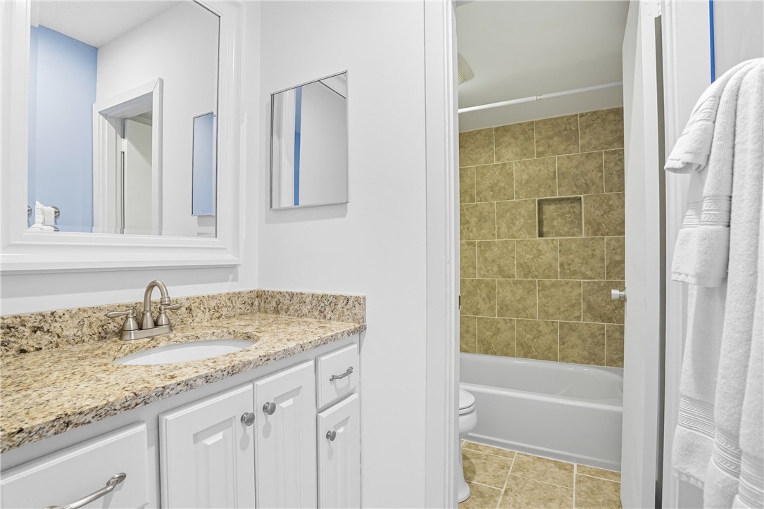 St Simons Island, Georgia 31522, United States, 3 Bedrooms Bedrooms, ,3 BathroomsBathrooms,Residential,Active,221318