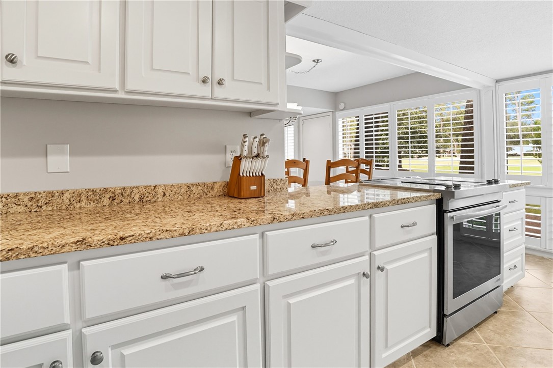 St Simons Island, Georgia 31522, United States, 3 Bedrooms Bedrooms, ,3 BathroomsBathrooms,Residential,Active,221318