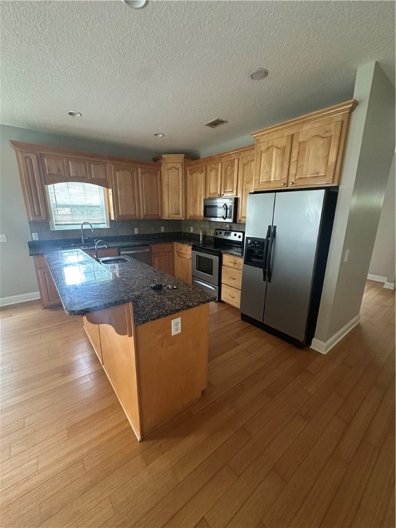 Brunswick, Georgia 31525, United States, 3 Bedrooms Bedrooms, ,2 BathroomsBathrooms,Residential,Active,157165