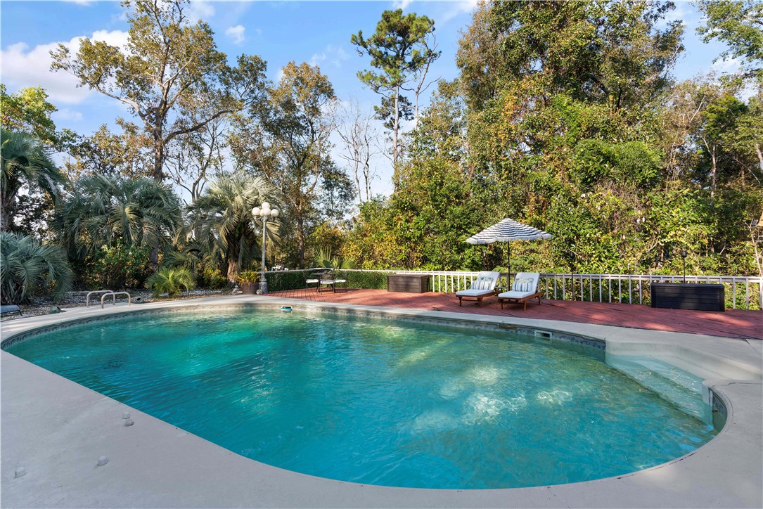 Jesup, Georgia 31545, United States, 3 Bedrooms Bedrooms, ,4 BathroomsBathrooms,Residential,Pending,36345