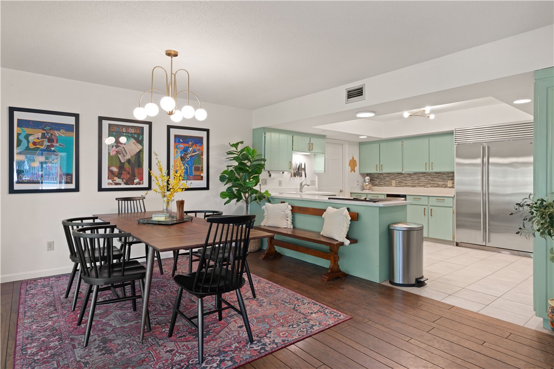 Jesup, Georgia 31545, United States, 3 Bedrooms Bedrooms, ,4 BathroomsBathrooms,Residential,Pending,36345