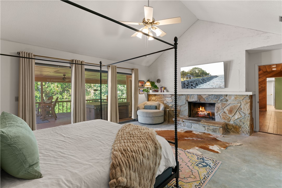 Jesup, Georgia 31545, United States, 3 Bedrooms Bedrooms, ,4 BathroomsBathrooms,Residential,Pending,36345