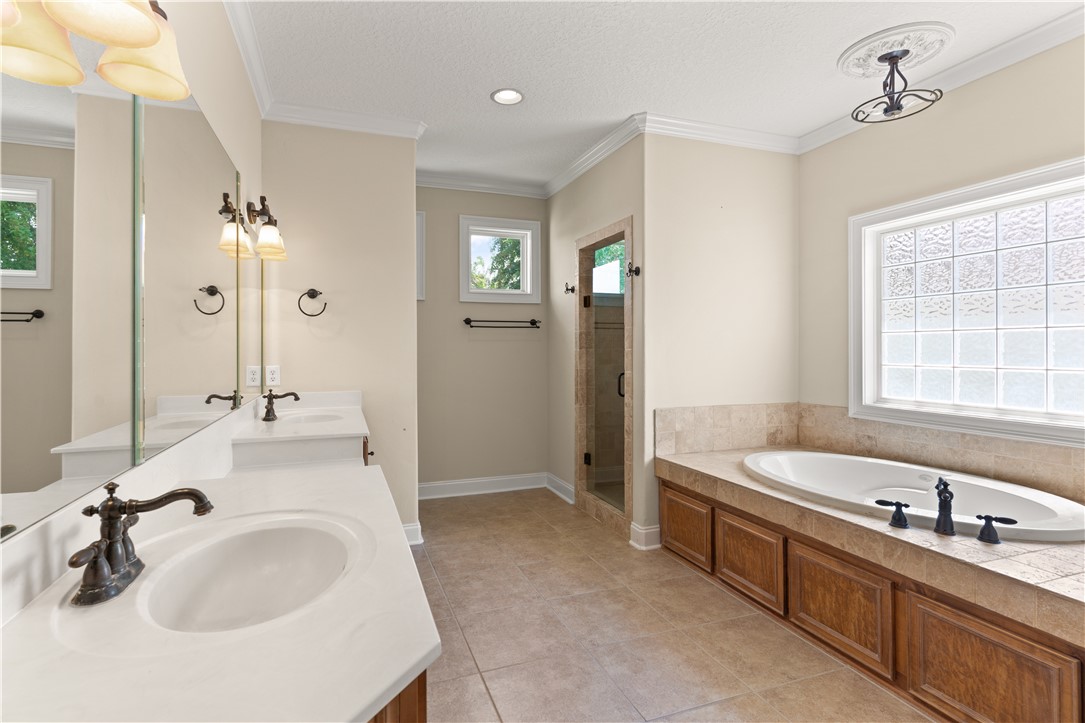 Brunswick, Georgia 31525, United States, 3 Bedrooms Bedrooms, ,2 BathroomsBathrooms,Residential,Active,183128