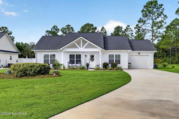 1610 ASHANTILLY DR, DARIEN, GA 31305 - Image bcdd91ef66a88a5ceec02a5aca38a1d9/700677341