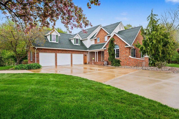 3095 S 9 MILE RD, AUBURN, MI 48611 - Image 2832f2d33a1e2ab91f55870bcf558545/3343214908