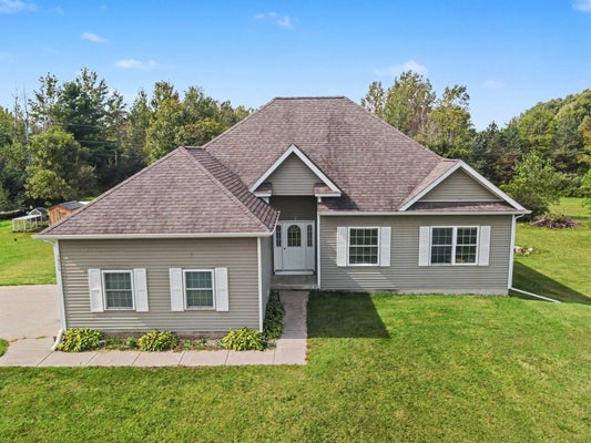 7576 PODUNK DR, MILLINGTON, MI 48746 - Image 289d3fe18e627108d09c3d0dfc8b4e94/3088350790