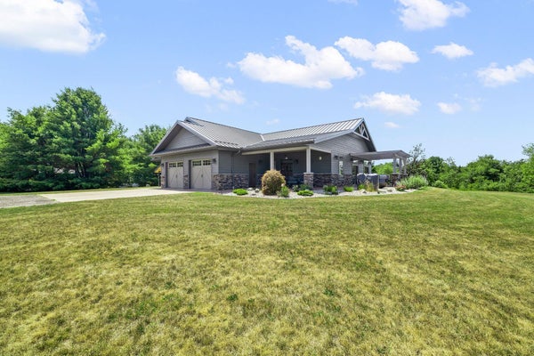 6323 WARD RD, STERLING, MI 48659 - Image 2f1818ab40c8f95a2a049daa8f1a72e8/77027809