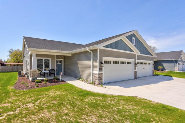 4086 WOODBURN CT, SAGINAW, MI 48603 - Image 73830f49d9573ca5e7d50cd5e64caa8f/4249778022