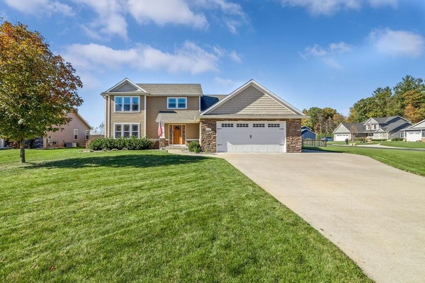 4605 E LAKECRESS DR, SAGINAW, MI 48603 - Image aa3feec8e3e5b5170568681cb302e63e/3056158652
