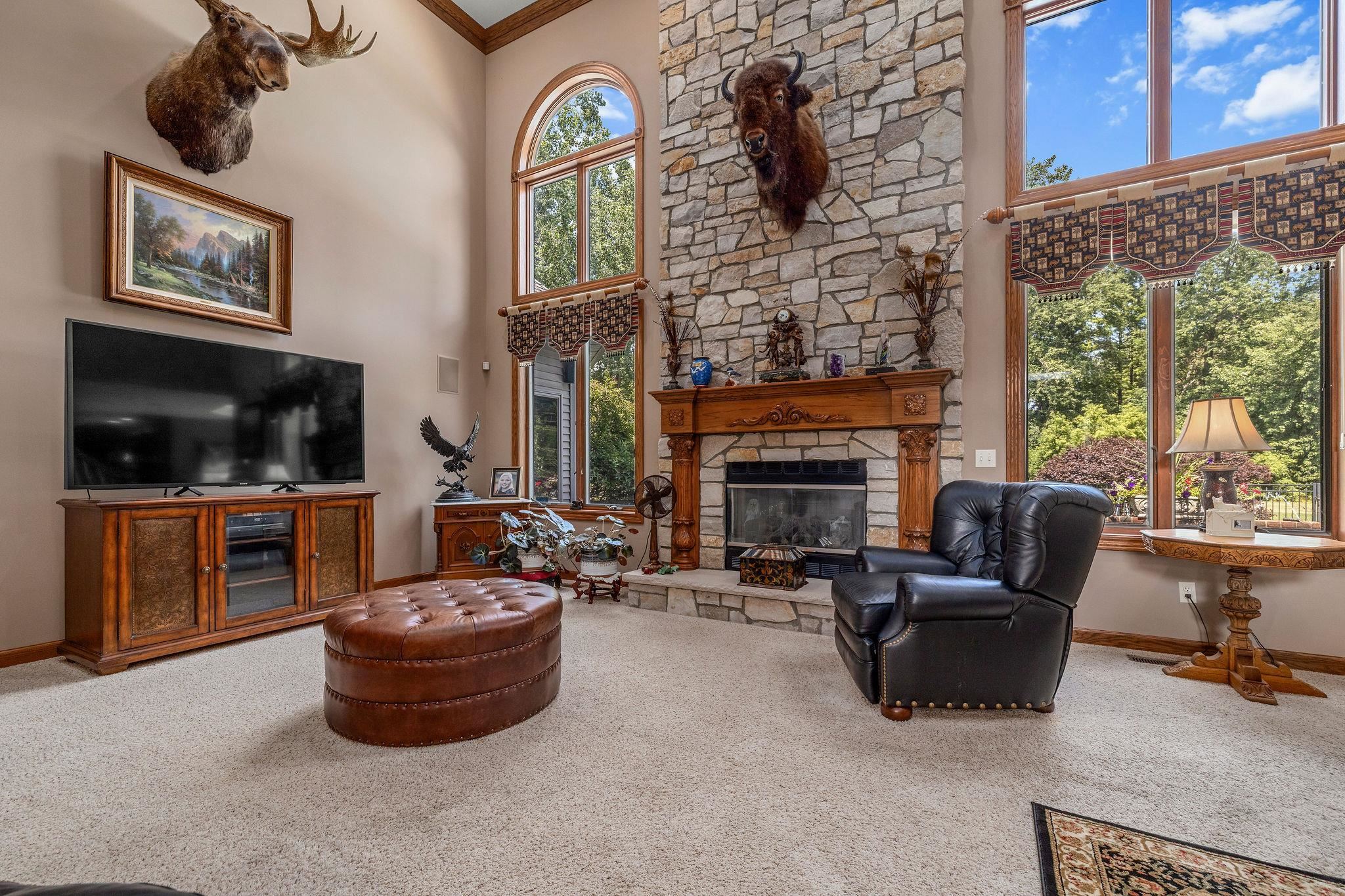 Essexville, Michigan, 48732, United States, 4 Bedrooms Bedrooms, ,6 BathroomsBathrooms,Residential,Active,2035058