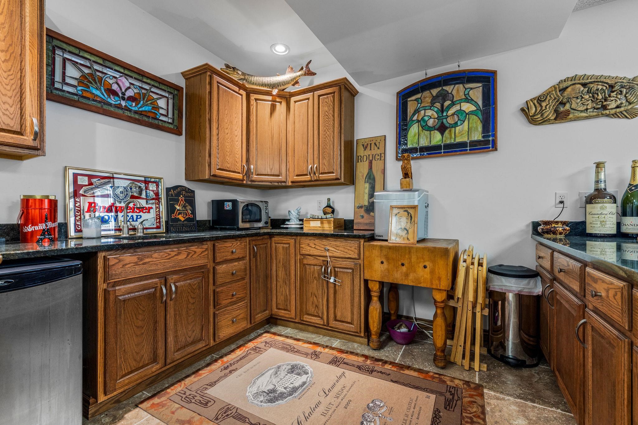 Essexville, Michigan, 48732, United States, 4 Bedrooms Bedrooms, ,6 BathroomsBathrooms,Residential,Active,2035058