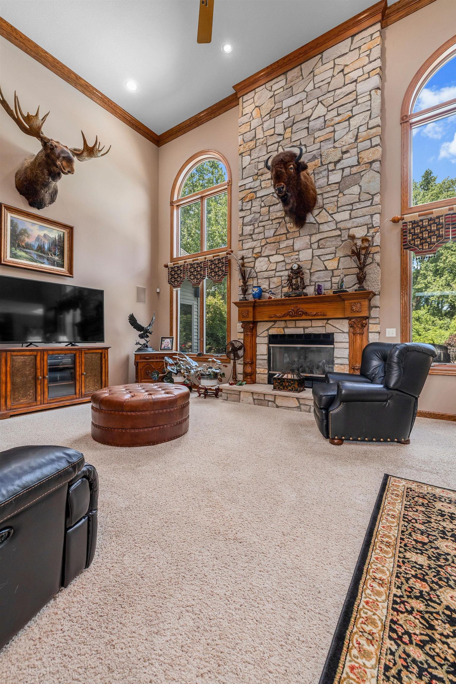 Essexville, Michigan, 48732, United States, 4 Bedrooms Bedrooms, ,6 BathroomsBathrooms,Residential,Active,2035058