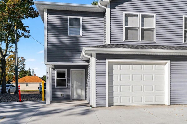 909 WYLLYS ST, MIDLAND, MI 48642 - Image d552ed1a36d317db1185233f31fdf4d6/2682033643